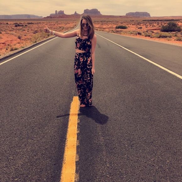 **SOLD** two piece navy floral crop top and pant - Picture 2 of 9